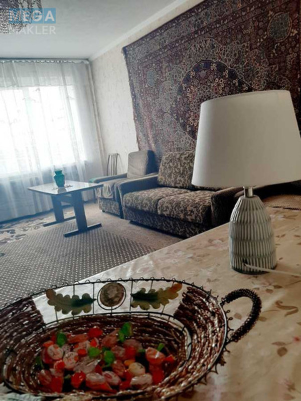 Оренда 3 кімнатної квартири, <a class="location-link" href="/kiev/" title="Недвижимость Київ">Київ</a>, <a class="location-link" href="/kiev/desnyanskij/" title="Недвижимость Деснянський район">Деснянський р-н</a>, Лесной просп., 22 (изображение 1)