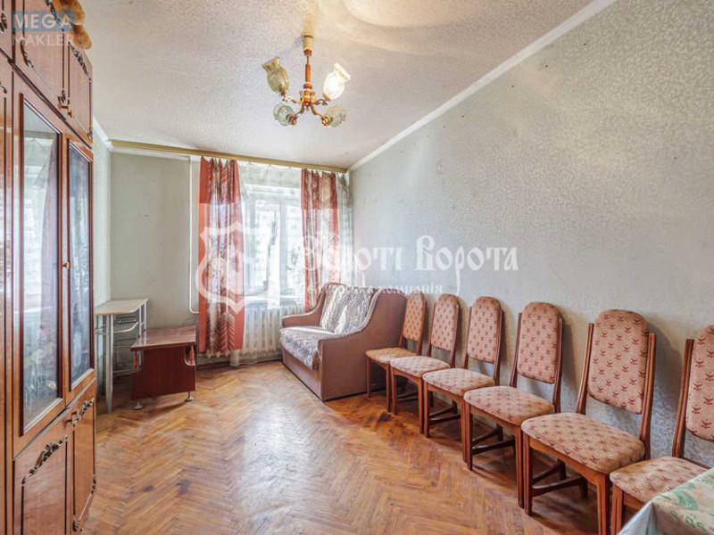 Продаж 3 кімнатної квартири (69,8/42,7/8,2), 1 пов. 14 пов. будинку, <a class="location-link" href="/kiev/" title="Недвижимость Київ">Київ</a>, <a class="location-link" href="/kiev/solomenskij/" title="Недвижимость Солом'янський район">Солом'янський р-н</a>, Чоколівський бульв., 4 (изображение 1)