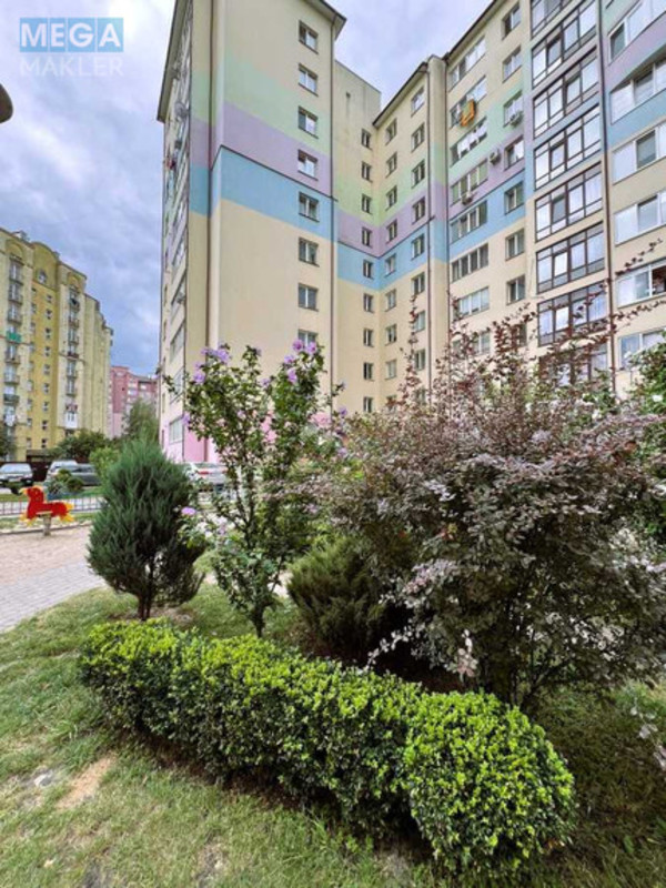 Продаж 2 кімнатної квартири (65/32/9), 4 пов. 10 пов. будинку, <a class="location-link" href="/ivano-frankovsk/" title="Недвижимость Івано-Франківськ">Івано-Франківськ</a>, пров. Ключний, 7 (изображение 1)