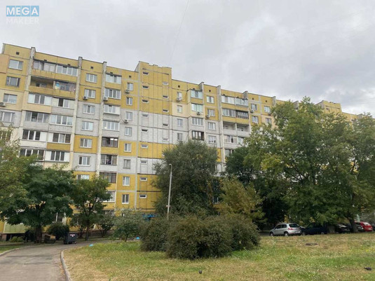 Продаж 1 кімнатної квартири (37,5/19/7,5), 8 пов. 9 пов. будинку, <a class="location-link" href="/kiev/" title="Недвижимость Київ">Київ</a>, <a class="location-link" href="/kiev/desnyanskij/" title="Недвижимость Деснянський район">Деснянський р-н</a>, Теодора Драйзера ул., 11А (изображение 1)