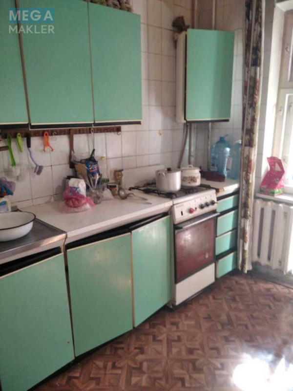 Оренда кімнати (підселення), <a class="location-link" href="/kiev/" title="Недвижимость Київ">Київ</a>, <a class="location-link" href="/kiev/desnyanskij/" title="Недвижимость Деснянський район">Деснянський р-н</a>, Марини Цвєтаєвої вул., 8 (изображение 1)