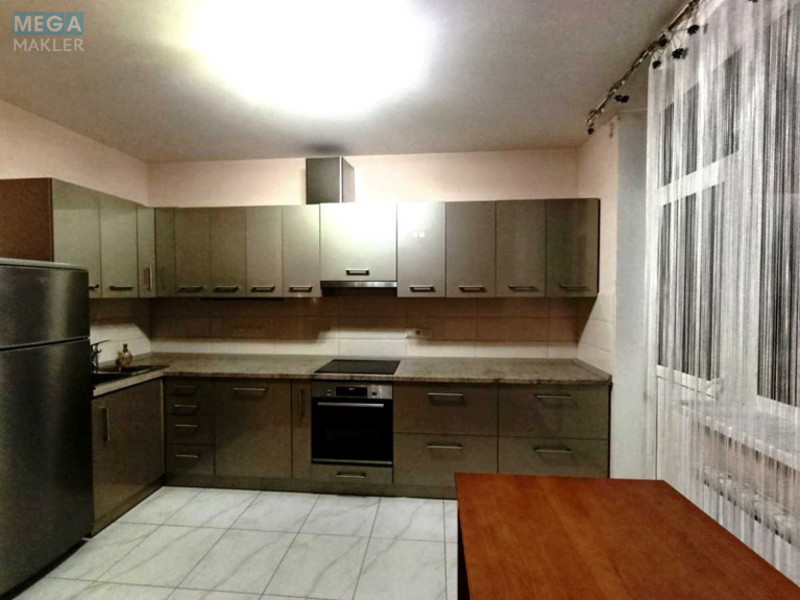 Оренда 1 кімнатної квартири, <a class="location-link" href="/kiev/" title="Недвижимость Київ">Київ</a>, <a class="location-link" href="/kiev/darnickij/" title="Недвижимость Дарницький район">Дарницький р-н</a>, Николая Бажана просп., 8Б (изображение 1)