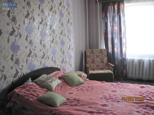 Оренда 3 кімнатної квартири, <a class="location-link" href="/kiev/" title="Недвижимость Київ">Київ</a>, <a class="location-link" href="/kiev/shevchenkovskij/" title="Недвижимость Шевченківський район">Шевченківський р-н</a>, Олександра Довженка вул., 12 (изображение 1)