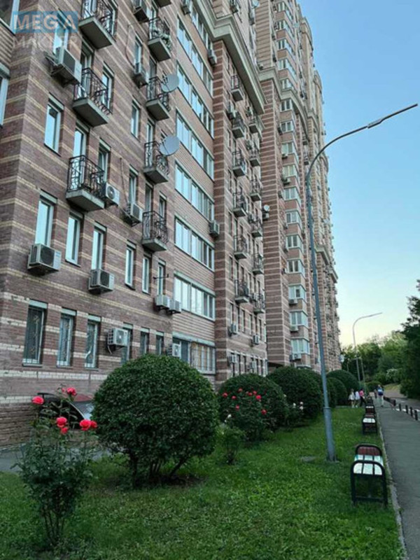 Оренда 2 кімнатної квартири, <a class="location-link" href="/kiev/" title="Недвижимость Київ">Київ</a>, <a class="location-link" href="/kiev/goloseevskij/" title="Недвижимость Голосіївський район">Голосіївський р-н</a>, Голосіївська вул., 13Б (изображение 1)