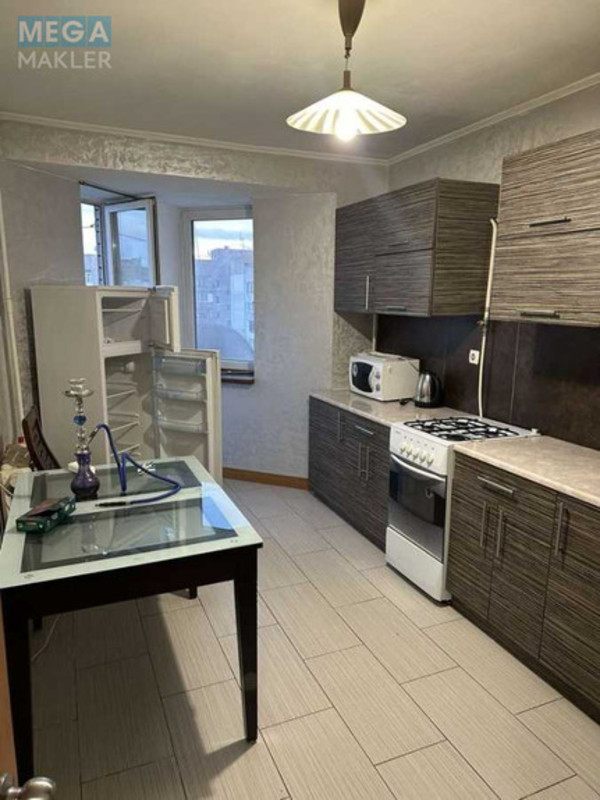 Оренда 1 кімнатної квартири, <a class="location-link" href="/odessa/" title="Недвижимость Одеса">Одеса</a>, <a class="location-link" href="/odessa/suvorovskij/" title="Недвижимость Суворовський район">Суворовський р-н</a>, Ядова, 26 (изображение 1)