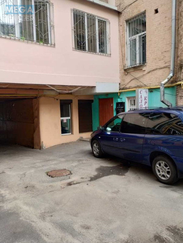 Оренда комерційної нерухомості, 50&nbsp;кв.м, под магазин, <a class="location-link" href="/kiev/" title="Недвижимость Київ">Київ</a>, <a class="location-link" href="/kiev/shevchenkovskij/" title="Недвижимость Шевченківський район">Шевченківський р-н</a>, Софіївська вул., 25А (изображение 1)