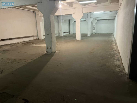 Оренда комерційної нерухомості, 460&nbsp;кв.м, под склад, <a class="location-link" href="/kiev/" title="Недвижимость Київ">Київ</a>, <a class="location-link" href="/kiev/solomenskij/" title="Недвижимость Солом'янський район">Солом'янський р-н</a>, Смелянская ул. (изображение 1)