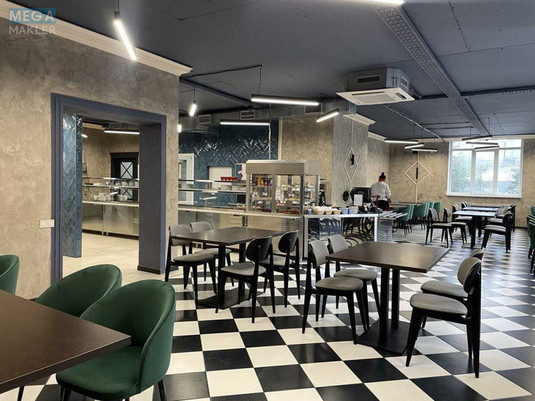 Оренда комерційної нерухомості, 184&nbsp;кв.м, <a class="location-link" href="/kiev/" title="Недвижимость Київ">Київ</a>, <a class="location-link" href="/kiev/solomenskij/" title="Недвижимость Солом'янський район">Солом'янський р-н</a>, Ушинского ул. (изображение 1)