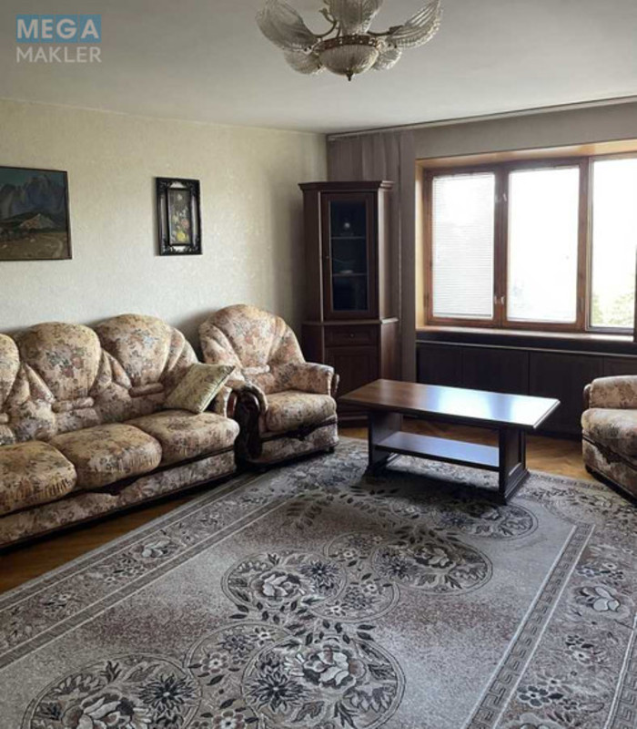 Оренда 3 кімнатної квартири, <a class="location-link" href="/kiev/" title="Недвижимость Київ">Київ</a>, <a class="location-link" href="/kiev/shevchenkovskij/" title="Недвижимость Шевченківський район">Шевченківський р-н</a>, Сечевых Стрельцов ул., 59-65 (изображение 1)