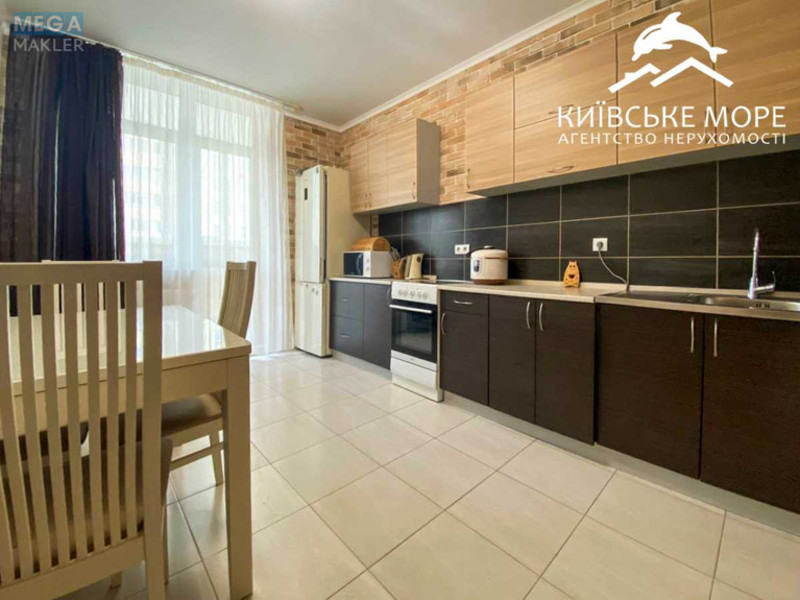 Оренда 3 кімнатної квартири, <a class="location-link" href="/kiev/" title="Недвижимость Київ">Київ</a>, <a class="location-link" href="/kiev/dneprovskij/" title="Недвижимость Дніпровський район">Дніпровський р-н</a>, Воскресенська вул., 14Д (изображение 1)
