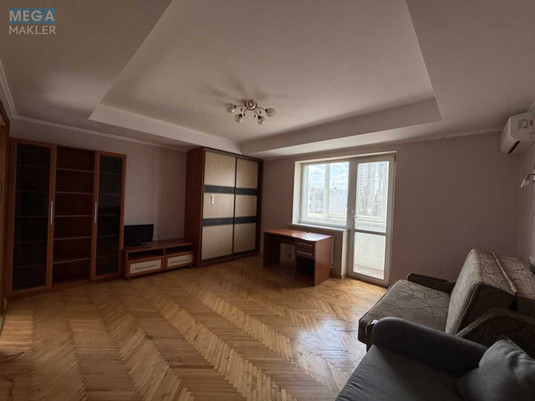 Продаж 1 кімнатної квартири (35/19/6), 7 пов. 9 пов. будинку, <a class="location-link" href="/kiev/" title="Недвижимость Київ">Київ</a>, <a class="location-link" href="/kiev/shevchenkovskij/" title="Недвижимость Шевченківський район">Шевченківський р-н</a>, Богдана Гаврилишина вул., 10 (изображение 1)