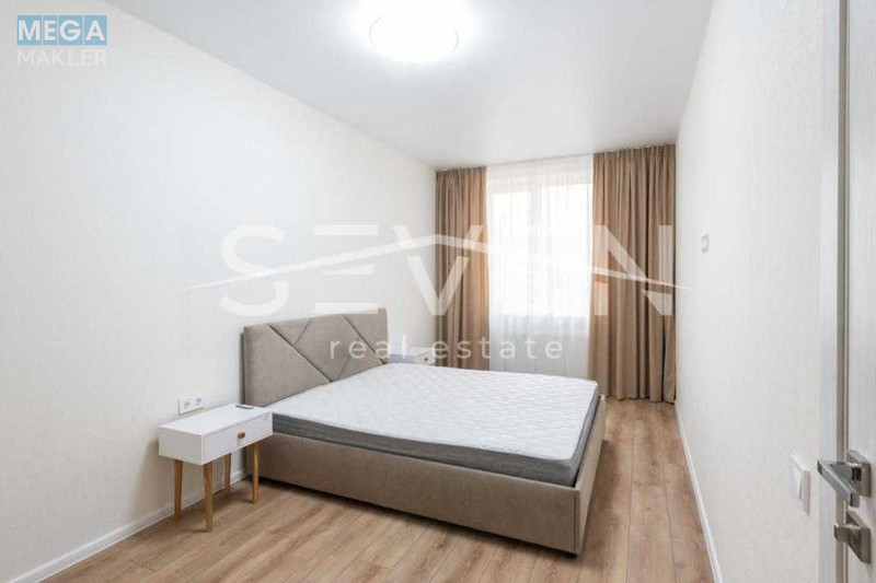 Продаж 3 кімнатної квартири (74/?/14), 5 пов. 10 пов. будинку, <a class="location-link" href="/sofievskaya-borshagovka/" title="Недвижимость Софіївська Борщагівка">Софіївська Борщагівка</a>, Клубна, 12 (изображение 1)