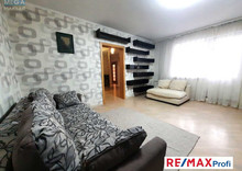 Продаж 3 кімнатної квартири (79/44/8), 16 пов. 17 пов. будинку