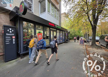 Продаж комерційної нерухомості, 57 кв.м, под магазин