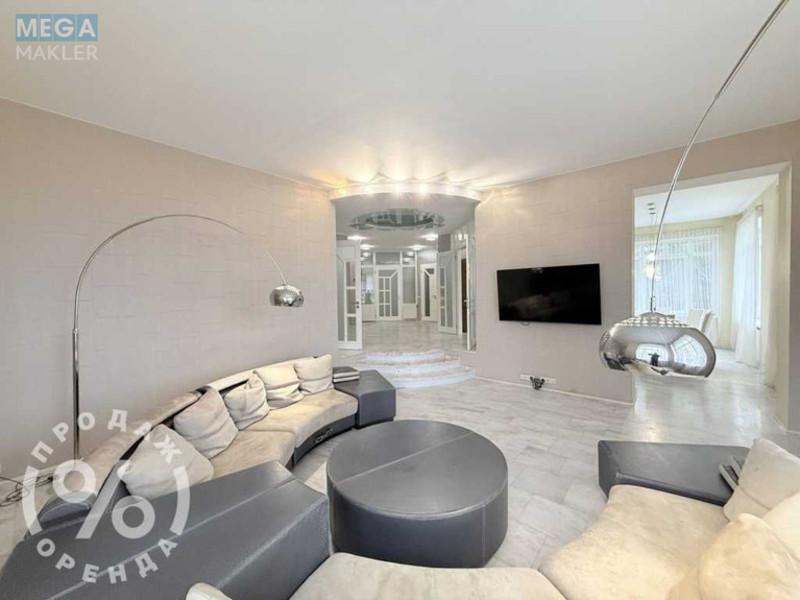 Продаж дома, 3 поверху, 478 кв.м, 7 кімнат, ділянка 10 соток, <a class="location-link" href="/kiev/" title="Недвижимость Київ">Київ</a>, <a class="location-link" href="/kiev/goloseevskij/" title="Недвижимость Голосіївський район">Голосіївський р-н</a>, Волзька вул., 24 (изображение 1)
