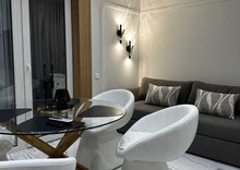 Новобудова, 18 поверхів