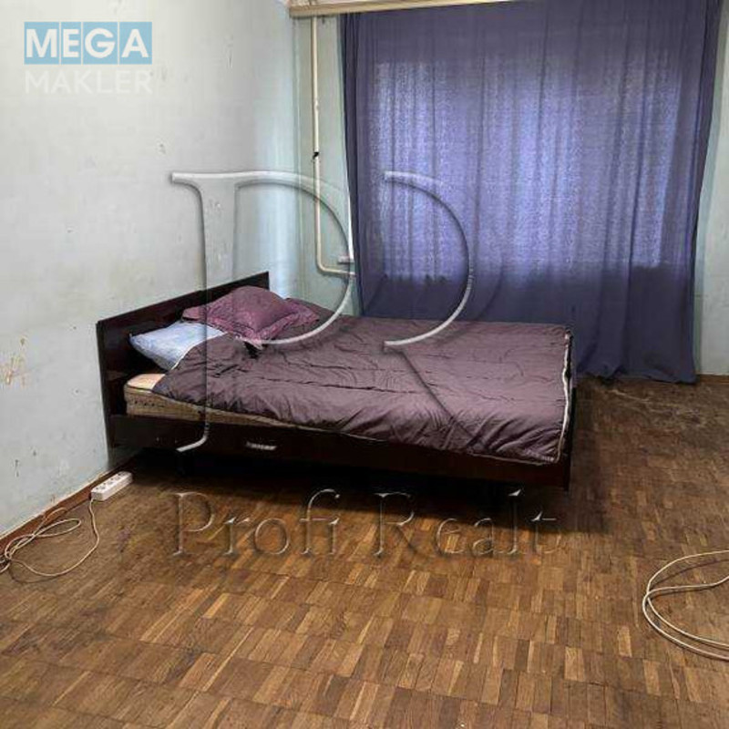 Продаж 2 кімнатної квартири (46/30/8), 1 пов. 5 пов. будинку, <a class="location-link" href="/kiev/" title="Недвижимость Київ">Київ</a>, <a class="location-link" href="/kiev/shevchenkovskij/" title="Недвижимость Шевченківський район">Шевченківський р-н</a>, Туполєва Академіка вулиця, 22А (изображение 1)