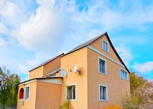 Продаж дома, 2 поверху, 252 кв.м, 5 кімнат, ділянка 20 соток