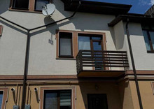 Продаж дома, 3 поверху, 143 кв.м, 4 кімнати, ділянка 1 сотка