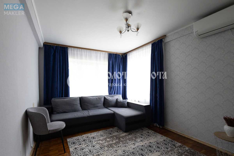 Продаж 2 кімнатної квартири (46,5/30,2/7,5), 3 пов. 5 пов. будинку, <a class="location-link" href="/kiev/" title="Недвижимость Київ">Київ</a>, <a class="location-link" href="/kiev/dneprovskij/" title="Недвижимость Дніпровський район">Дніпровський р-н</a>, Івана Микитенка вул., 15 (изображение 1)