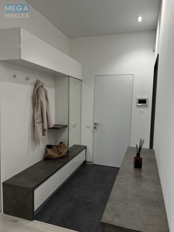 Оренда 2 кімнатної квартири, <a class="location-link" href="/kiev/" title="Недвижимость Київ">Київ</a>, <a class="location-link" href="/kiev/pecherskij/" title="Недвижимость Печерський район">Печерський р-н</a>, Василя Тютюнника вул., 28А (изображение 1)