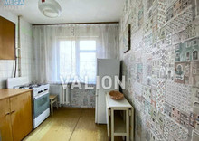 Продаж 2 кімнатної квартири (44/28/6), 4 пов. 5 пов. будинку