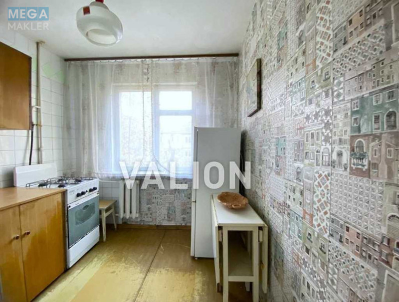 Продаж 2 кімнатної квартири (44/28/6), 4 пов. 5 пов. будинку, <a class="location-link" href="/kiev/" title="Недвижимость Київ">Київ</a>, <a class="location-link" href="/kiev/solomenskij/" title="Недвижимость Солом'янський район">Солом'янський р-н</a>, Метростроевская ул., 3 (изображение 1)