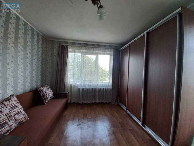 Оренда 1 кімнатної квартири, <a class="location-link" href="/kiev/" title="Недвижимость Київ">Київ</a>, <a class="location-link" href="/kiev/solomenskij/" title="Недвижимость Солом'янський район">Солом'янський р-н</a>, Сімї Ідзиковських вул., 4 (изображение 1)