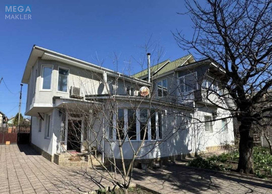 Продаж дома, 2&nbsp;поверху, 240&nbsp;кв.м, 7&nbsp;кімнат, ділянка 14&nbsp;соток, <a class="location-link" href="/uman/" title="Недвижимость Умань">Умань</a>, Лермонтова, 15 (изображение 1)