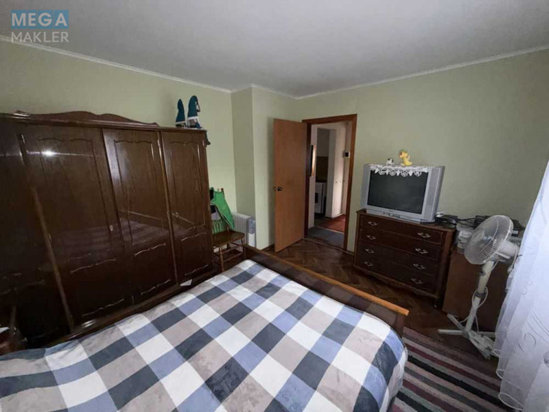 Продаж дома, 1 поверх, 56 кв.м, 3 кімнати, ділянка 12 соток, <a class="location-link" href="/brovary/" title="Недвижимость Бровари">Бровари</a>, Центральна (изображение 1)