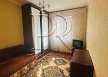 Продаж 2 кімнатної квартири (54/31/8), 4 пов. 10 пов. будинку