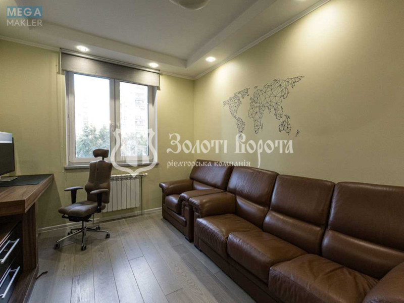 Продаж 2 кімнатної квартири (77,1/33,2/15,2), 4 пов. 18 пов. будинку, <a class="location-link" href="/kiev/" title="Недвижимость Київ">Київ</a>, <a class="location-link" href="/kiev/solomenskij/" title="Недвижимость Солом'янський район">Солом'янський р-н</a>, Патріарха Мстислава Скрипника вул., 40 (изображение 1)