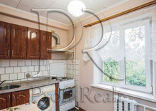 Продаж 2 кімнатної квартири (45/30/8), 3 пов. 5 пов. будинку