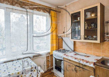 Продаж 3 кімнатної квартири (62/41/7), 2 пов. 9 пов. будинку