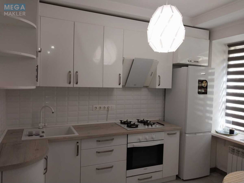 Оренда 1 кімнатної квартири, <a class="location-link" href="/kiev/" title="Недвижимость Київ">Київ</a>, <a class="location-link" href="/kiev/shevchenkovskij/" title="Недвижимость Шевченківський район">Шевченківський р-н</a>, Белорусская ул., 21 (изображение 1)