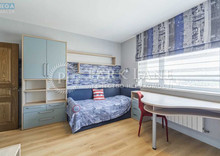 Продаж 2 кімнатної квартири (96/35/28), 22 пов. 24 пов. будинку