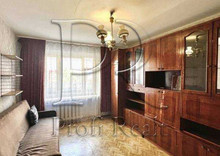 Продаж 2 кімнатної квартири (51/26/11), 3 пов. 10 пов. будинку