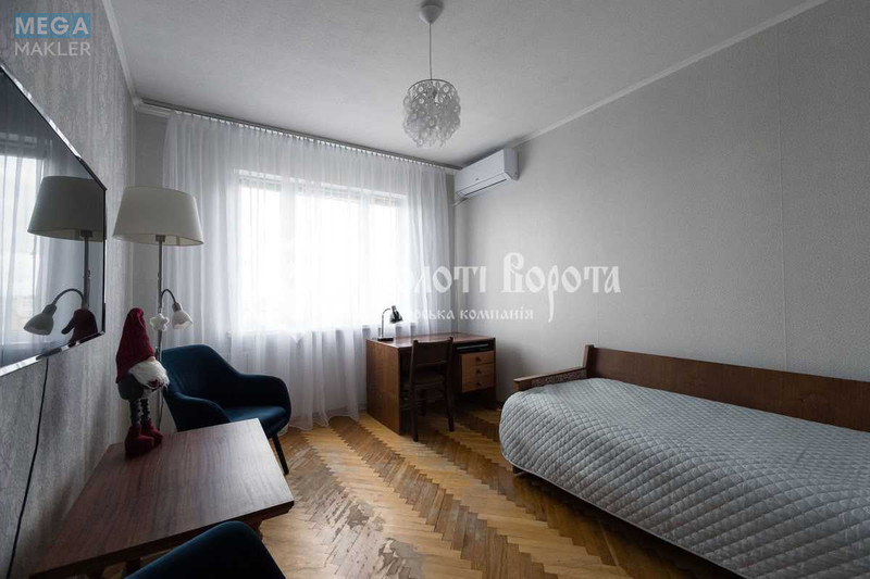 Продаж 3 кімнатної квартири (73/42/8,3), 17 пов. 18 пов. будинку, <a class="location-link" href="/kiev/" title="Недвижимость Київ">Київ</a>, <a class="location-link" href="/kiev/desnyanskij/" title="Недвижимость Деснянський район">Деснянський р-н</a>, Володимира Маяковського просп., 1а (изображение 1)