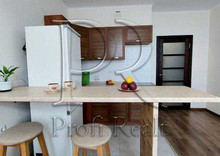 Продаж 1 кімнатної квартири (25/13/5), 23 пов. 24 пов. будинку