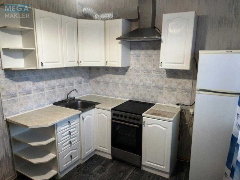 Оренда 1 кімнатної квартири, <a class="location-link" href="/kiev/" title="Недвижимость Київ">Київ</a>, <a class="location-link" href="/kiev/goloseevskij/" title="Недвижимость Голосіївський район">Голосіївський р-н</a>, Академіка Глушкова просп., 51 (изображение 1)