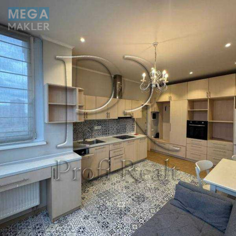 Продаж 1 кімнатної квартири (46/18/10), 15 пов. 32 пов. будинку, <a class="location-link" href="/kiev/" title="Недвижимость Київ">Київ</a>, <a class="location-link" href="/kiev/shevchenkovskij/" title="Недвижимость Шевченківський район">Шевченківський р-н</a>, Жилянська вулиця, 118 (изображение 1)