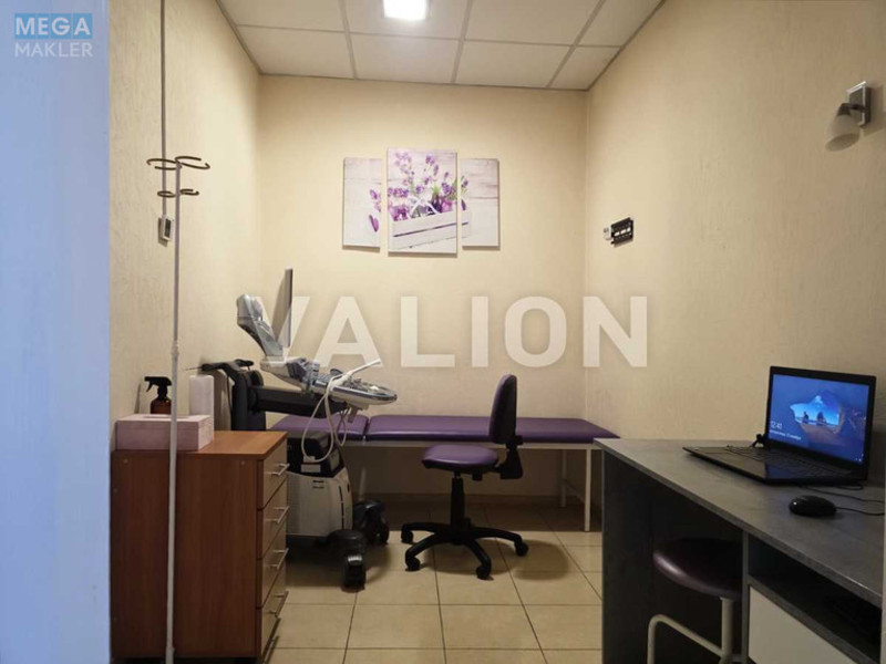 Оренда комерційної нерухомості, 69 кв.м, <a class="location-link" href="/kiev/" title="Недвижимость Київ">Київ</a>, <a class="location-link" href="/kiev/solomenskij/" title="Недвижимость Солом'янський район">Солом'янський р-н</a>, Ковальський пров., 19 (изображение 1)