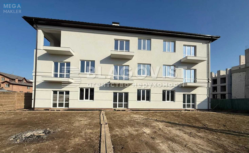 Продаж дома, 3&nbsp;поверху, 1&nbsp;200&nbsp;кв.м, 16&nbsp;кімнат, ділянка 10&nbsp;соток, <a class="location-link" href="/sofievskaya-borshagovka/" title="Недвижимость Софіївська Борщагівка">Софіївська Борщагівка</a>, Райдужна (изображение 1)