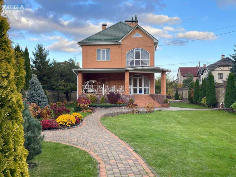 Продаж дома, 2 поверху, 215 кв.м, 4 кімнати, ділянка 11 соток, <a class="location-link" href="/kiev/" title="Недвижимость Київ">Київ</a>, <a class="location-link" href="/kiev/obolonskij/" title="Недвижимость Оболонський район">Оболонський р-н</a>, Богатирська вул., 30A (изображение 1)