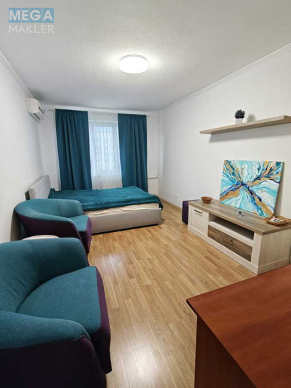 Оренда 1 кімнатної квартири, <a class="location-link" href="/kiev/" title="Недвижимость Київ">Київ</a>, <a class="location-link" href="/kiev/obolonskij/" title="Недвижимость Оболонський район">Оболонський р-н</a>, Оболонський просп., 18Г (изображение 1)