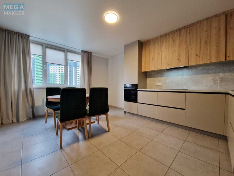 Оренда 3 кімнатної квартири, <a class="location-link" href="/kiev/" title="Недвижимость Київ">Київ</a>, <a class="location-link" href="/kiev/solomenskij/" title="Недвижимость Солом'янський район">Солом'янський р-н</a>, Михаила Максимовича ул., 32а (изображение 1)