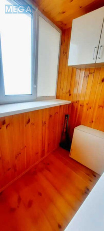 Оренда 1 кімнатної квартири, <a class="location-link" href="/kiev/" title="Недвижимость Київ">Київ</a>, <a class="location-link" href="/kiev/podolskij/" title="Недвижимость Подільський район">Подільський р-н</a>, Георгия Гонгадзе просп., 1/102 (изображение 1)