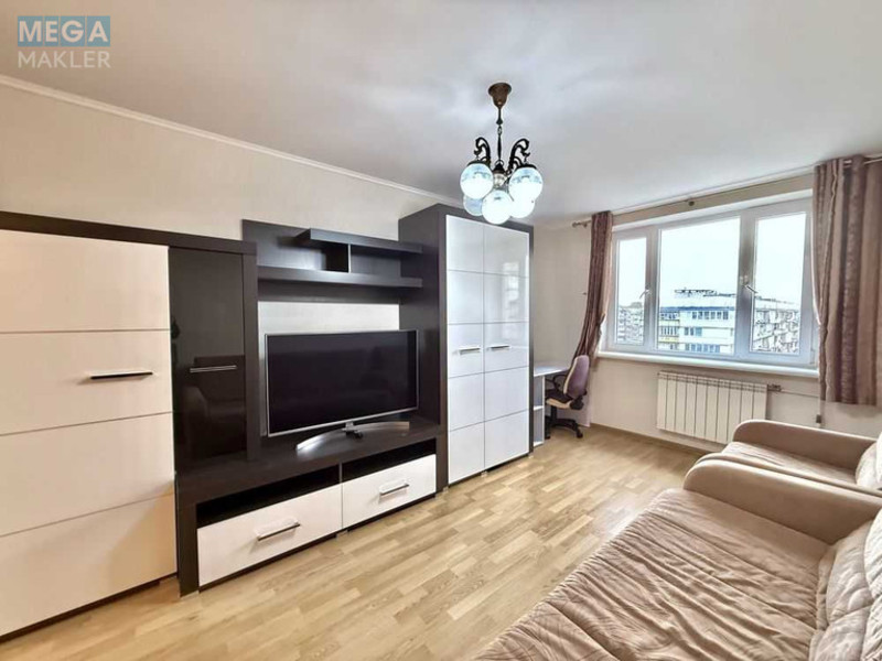 Продаж 1 кімнатної квартири (46,5/18/12,4), 8 пов. 12 пов. будинку, <a class="location-link" href="/kiev/" title="Недвижимость Київ">Київ</a>, <a class="location-link" href="/kiev/darnickij/" title="Недвижимость Дарницький район">Дарницький р-н</a>, Бориспольская ул., 12б (изображение 1)