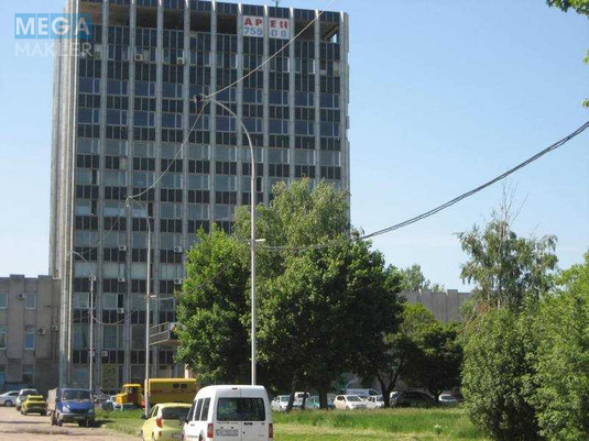 Продаж окремої будівлі/побудови, 3&nbsp;123,70&nbsp;кв.м, <a class="location-link" href="/kharkov/" title="Недвижимость Харків">Харків</a>, <a class="location-link" href="/kharkov/chervonozavodskij/" title="Недвижимость Основ'янський (Червонозаводський) район">Основ'янський (Червонозаводський) р-н</a>, Тарасенка Г., 126/1 (изображение 1)