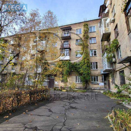 Продаж 2 кімнатної квартири (58/34/9), 3 пов. 5 пов. будинку, <a class="location-link" href="/kiev/" title="Недвижимость Київ">Київ</a>, <a class="location-link" href="/kiev/goloseevskij/" title="Недвижимость Голосіївський район">Голосіївський р-н</a>, Ломоносова вулиця, 75 (изображение 1)